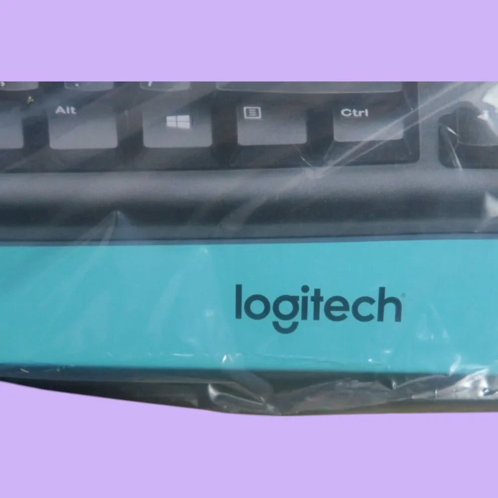 Logitech MK120 keyboard and mouse combo in black. NIB